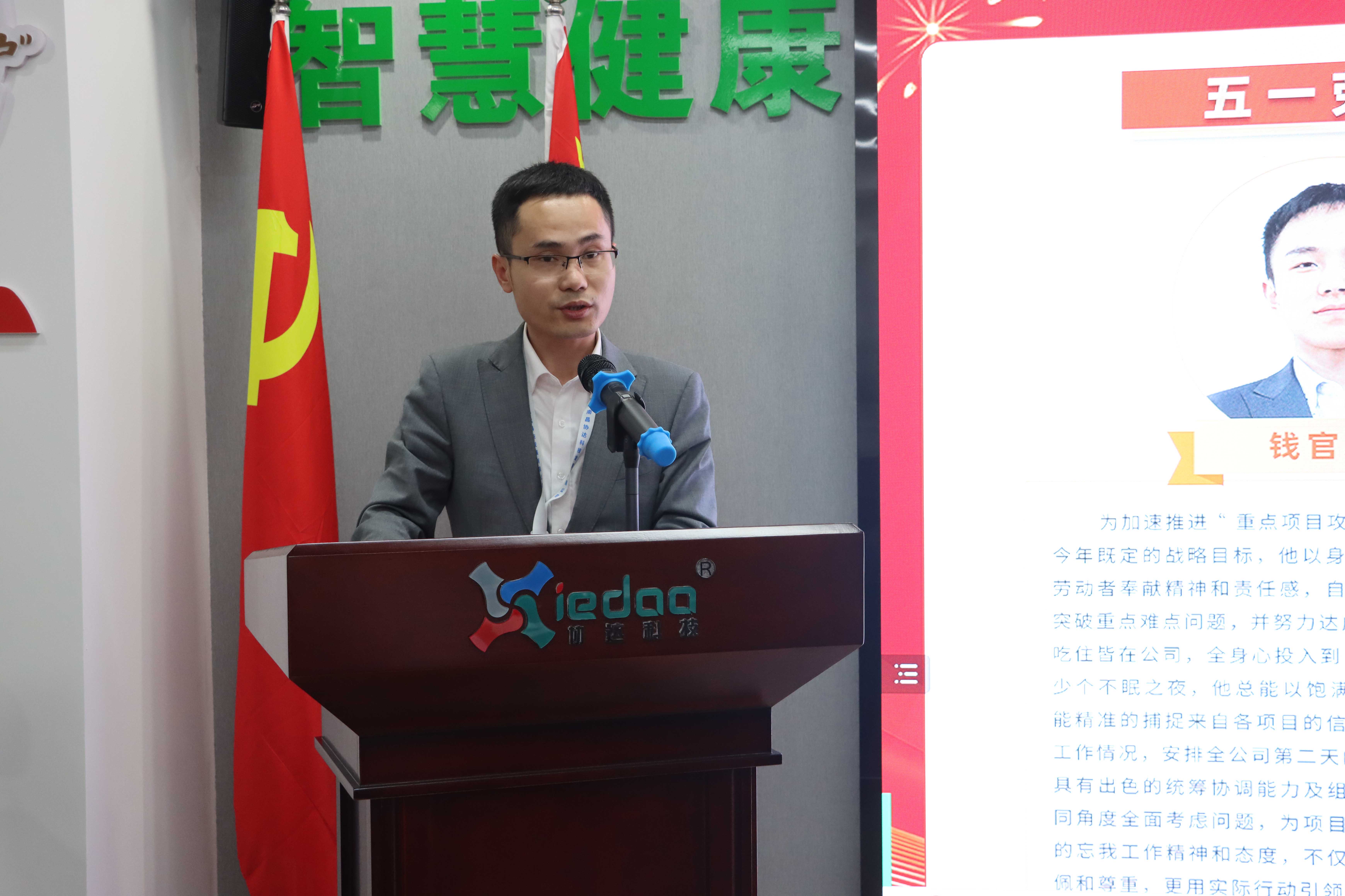 1714553314381087096.jpg 1714553314381087096.jpg